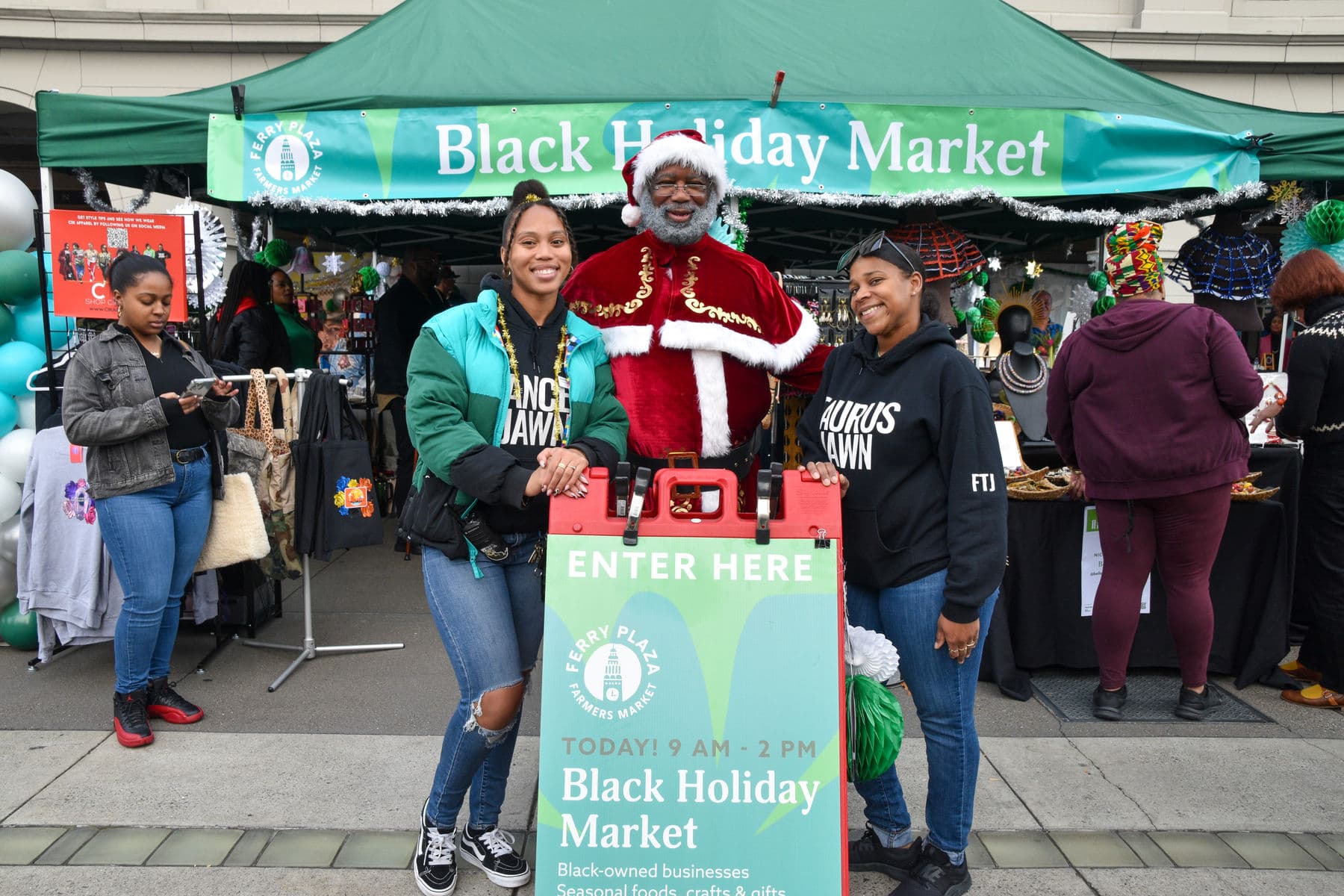 Pop-Ups on the Plaza: Black Holiday Market
